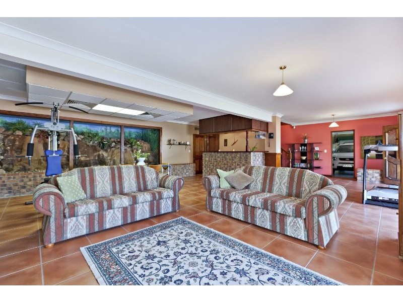 4 Elwyn Court, Springwood QLD 4127