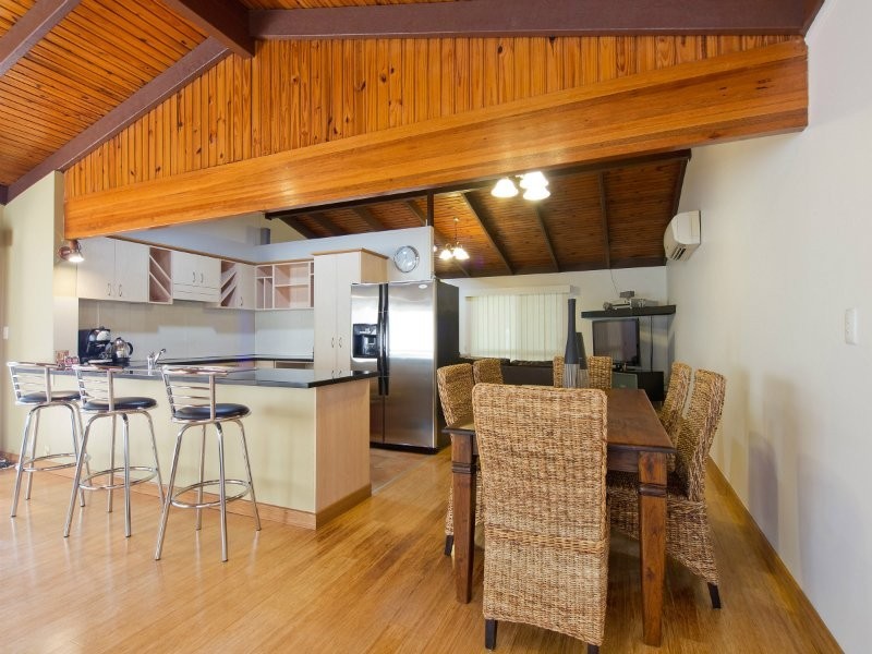 10 Merlin Court, Rochedale South QLD 4123