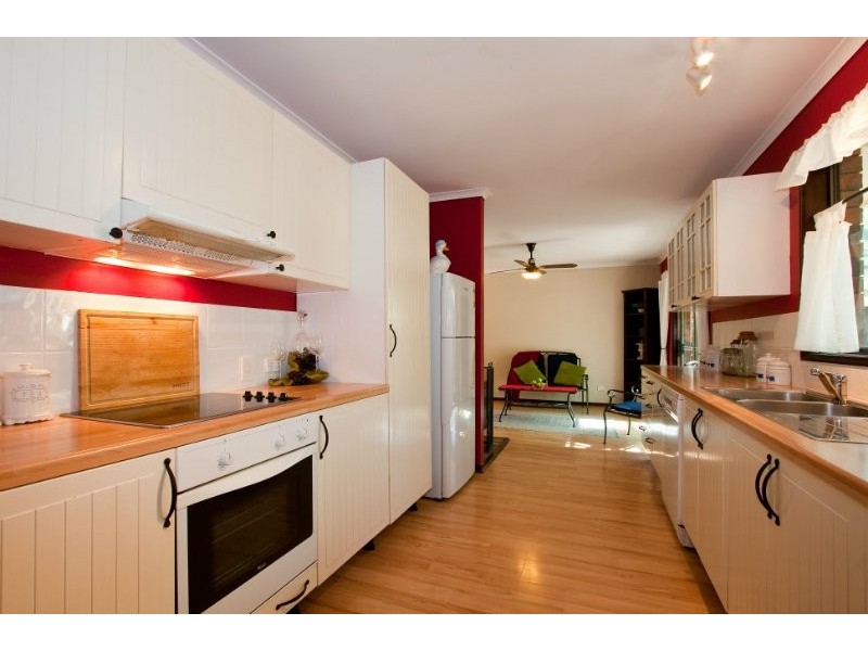 6 Parker Street, Shailer Park QLD 4128