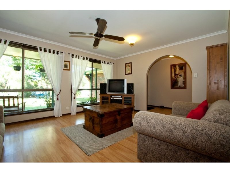 6 Parker Street, Shailer Park QLD 4128