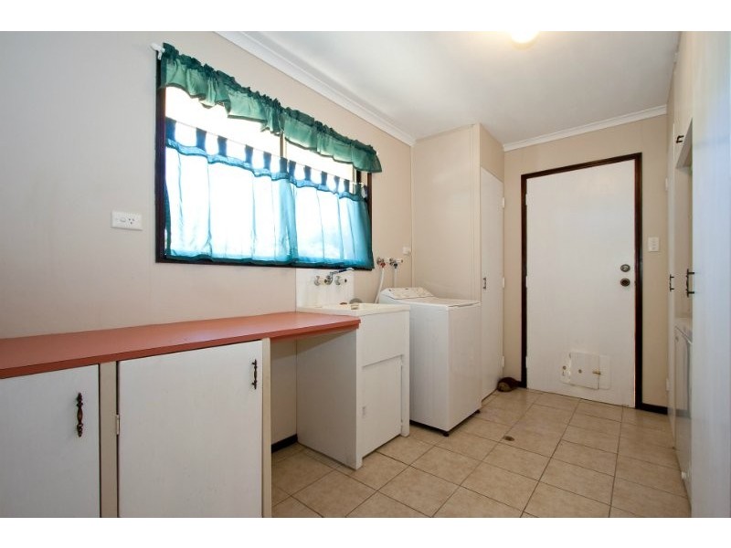 6 Parker Street, Shailer Park QLD 4128