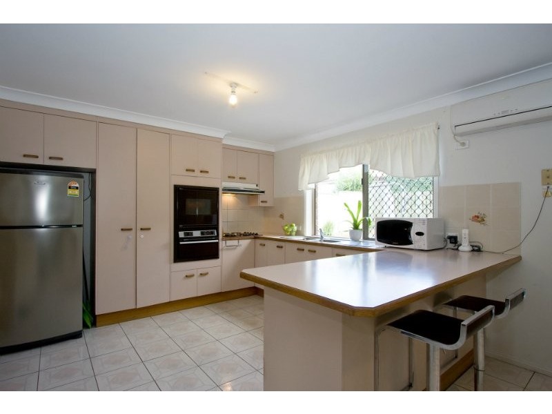 19 Everest Street, Daisy Hill QLD 4127