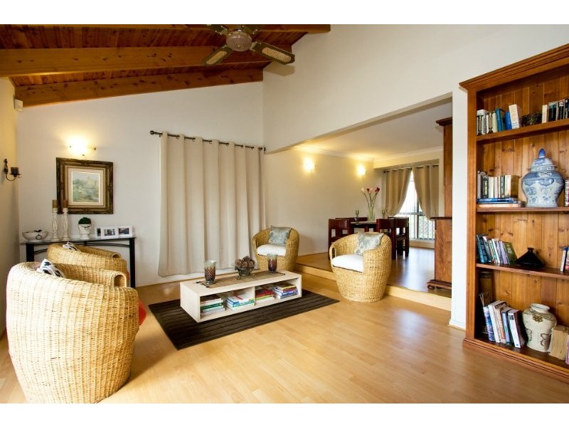 19 Everest Street, Daisy Hill QLD 4127