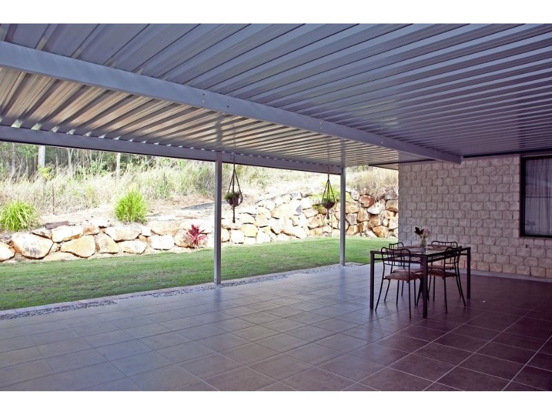 5 Range Drive, Tanah Merah QLD 4128