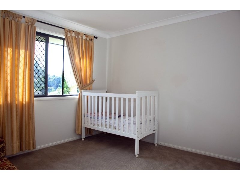 5 Range Drive, Tanah Merah QLD 4128