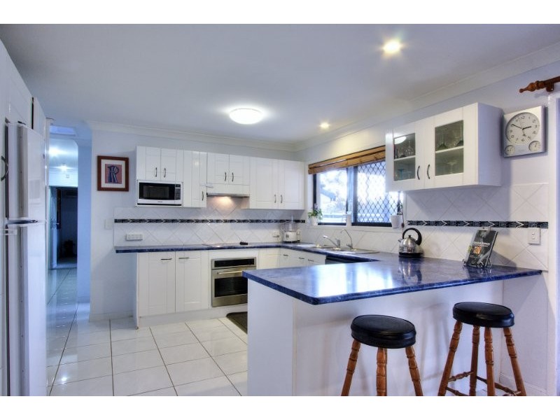 31 Lobelia Avenue, Daisy Hill QLD 4127