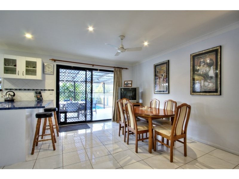 31 Lobelia Avenue, Daisy Hill QLD 4127