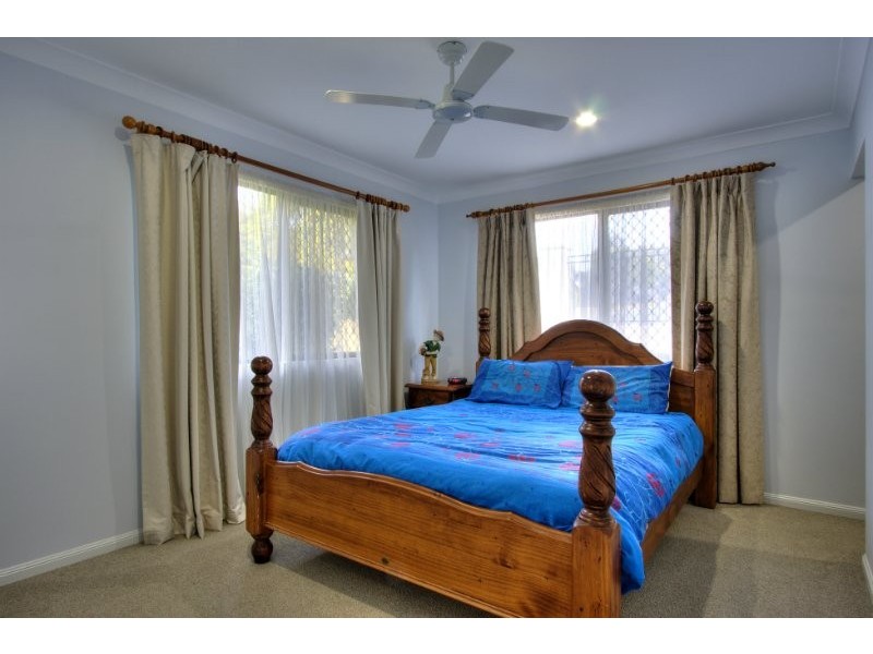 31 Lobelia Avenue, Daisy Hill QLD 4127