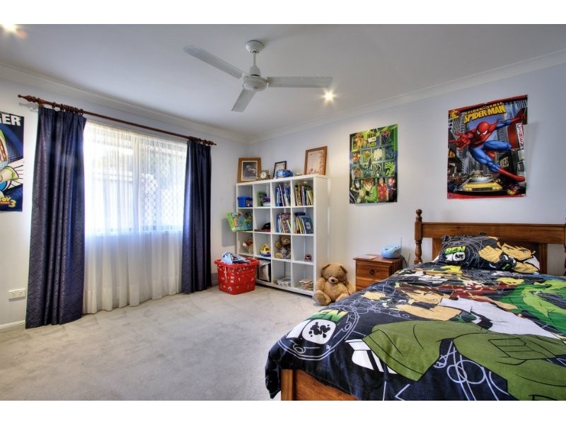 31 Lobelia Avenue, Daisy Hill QLD 4127