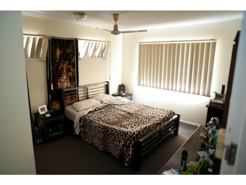 4 Marlow Street, Woodridge QLD 4114