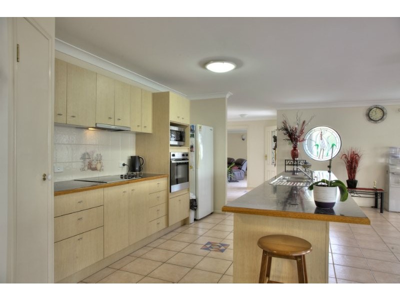 5 Greenview Avenue, Rochedale South QLD 4123