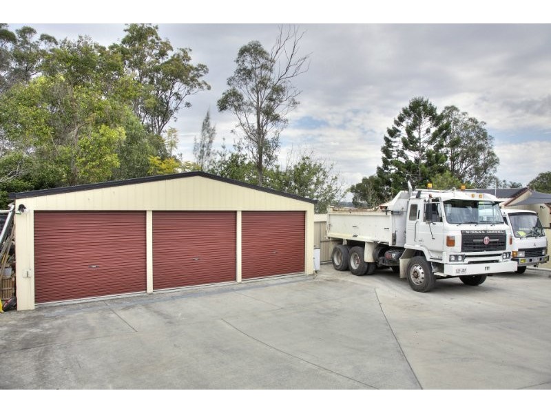 5 Greenview Avenue, Rochedale South QLD 4123