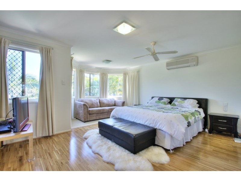25 Ridgepointe Drive, Cornubia QLD 4130