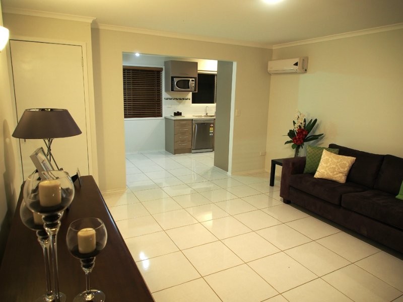 8 Trinette Street, Shailer Park QLD 4128