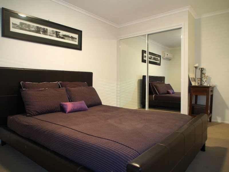 8 Trinette Street, Shailer Park QLD 4128