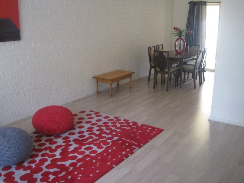 8/128 Smith Road, Woodridge QLD 4114