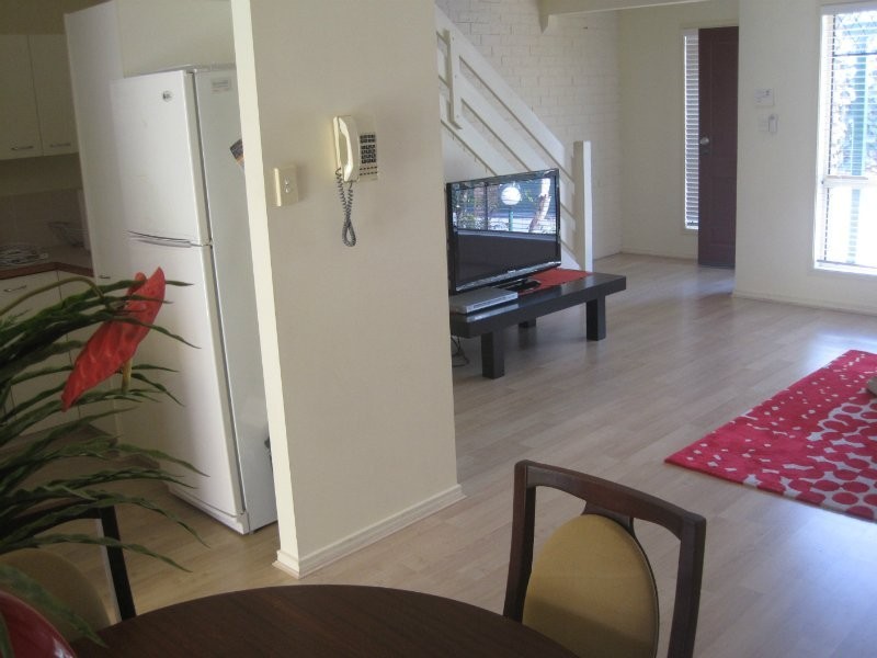 8/128 Smith Road, Woodridge QLD 4114