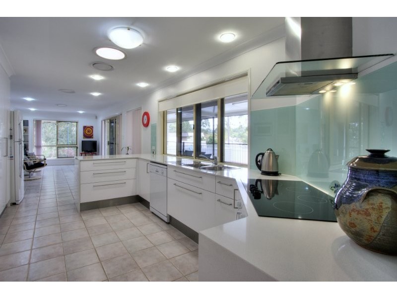 11 Minilya Court, Shailer Park QLD 4128