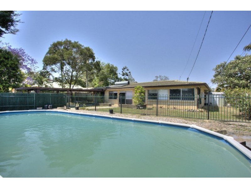 16 Boronia Avenue, Daisy Hill QLD 4127