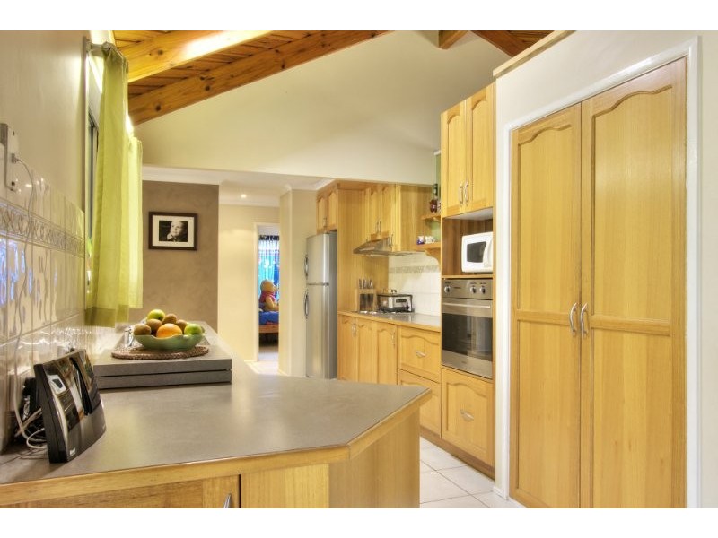 34 Gamenya Drive, Springwood QLD 4127