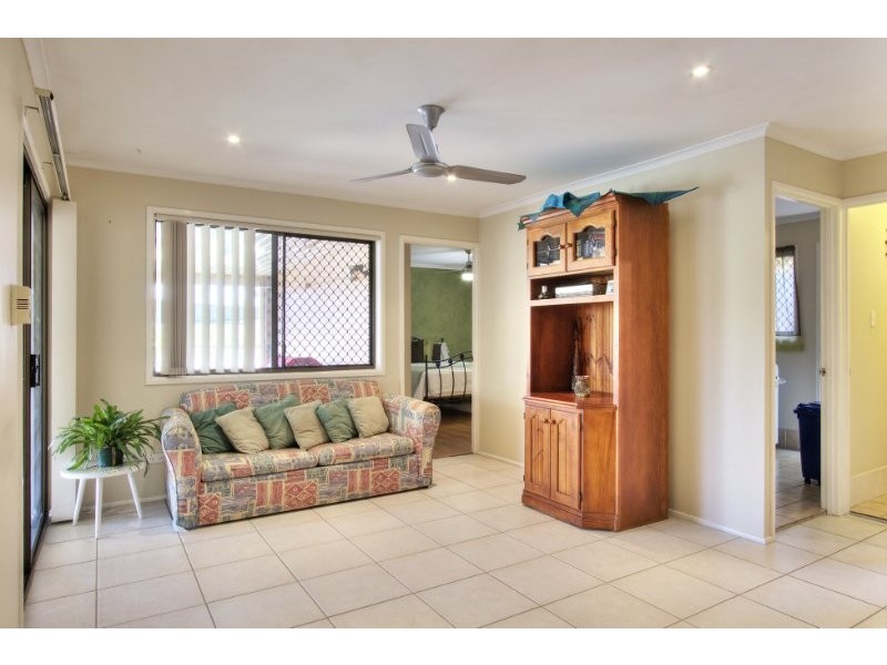 34 Gamenya Drive, Springwood QLD 4127