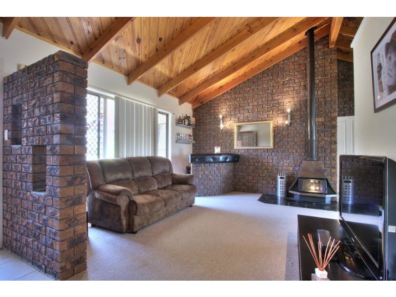 34 Gamenya Drive, Springwood QLD 4127