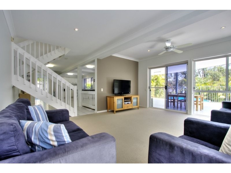 50 Mingah Crescent, Shailer Park QLD 4128