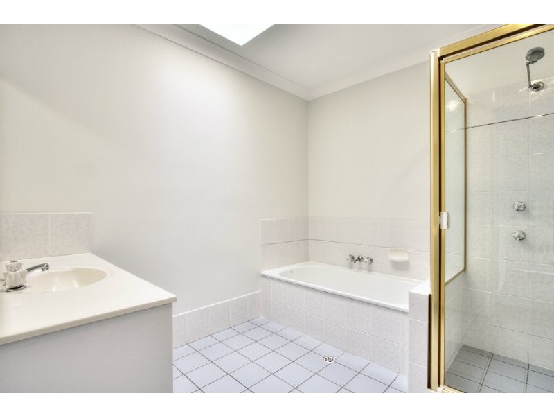 50 Mingah Crescent, Shailer Park QLD 4128