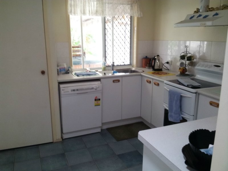 23 Eira Crescent, Edens Landing QLD 4207