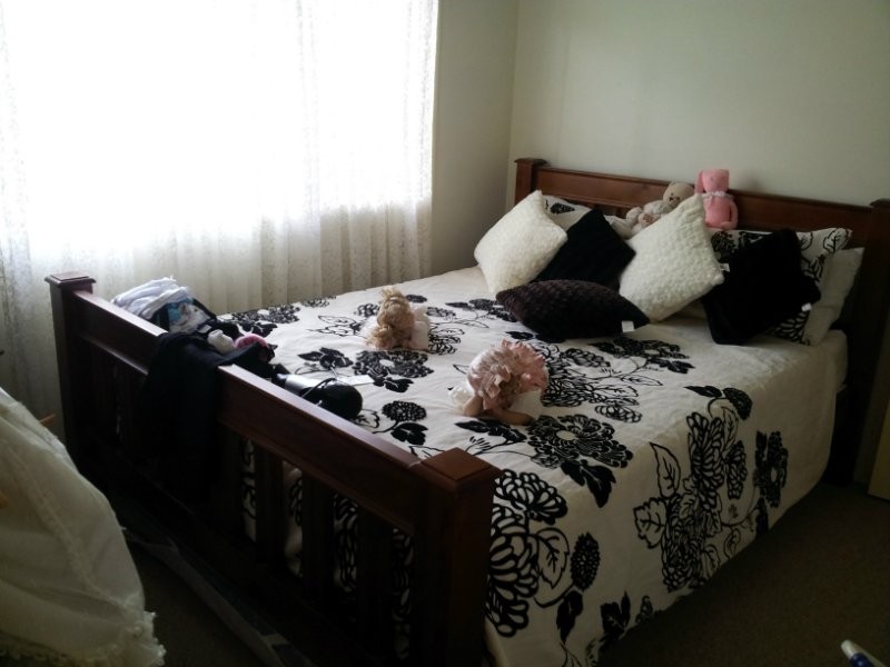 23 Eira Crescent, Edens Landing QLD 4207