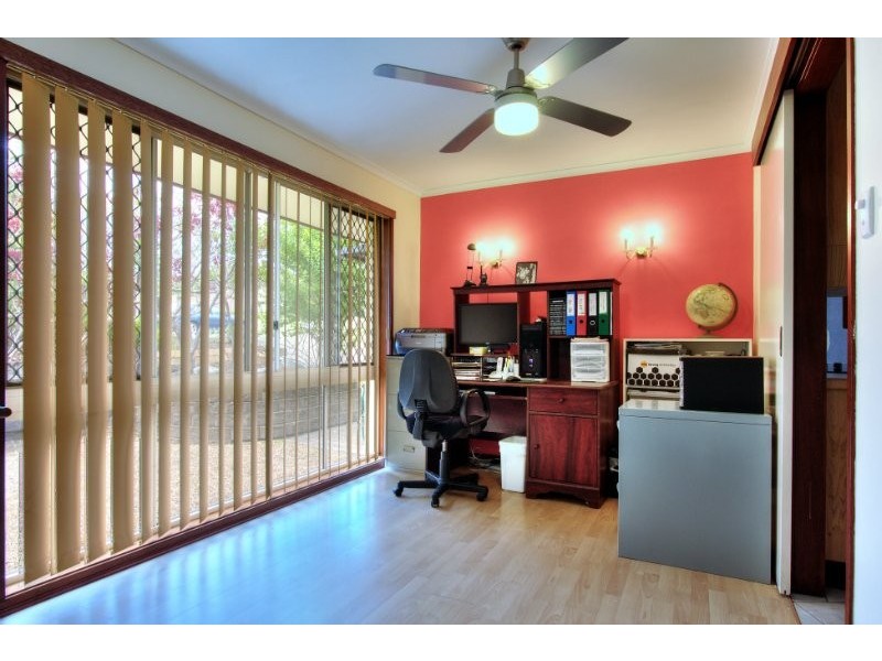 6 Oatberry Crescent, Shailer Park QLD 4128