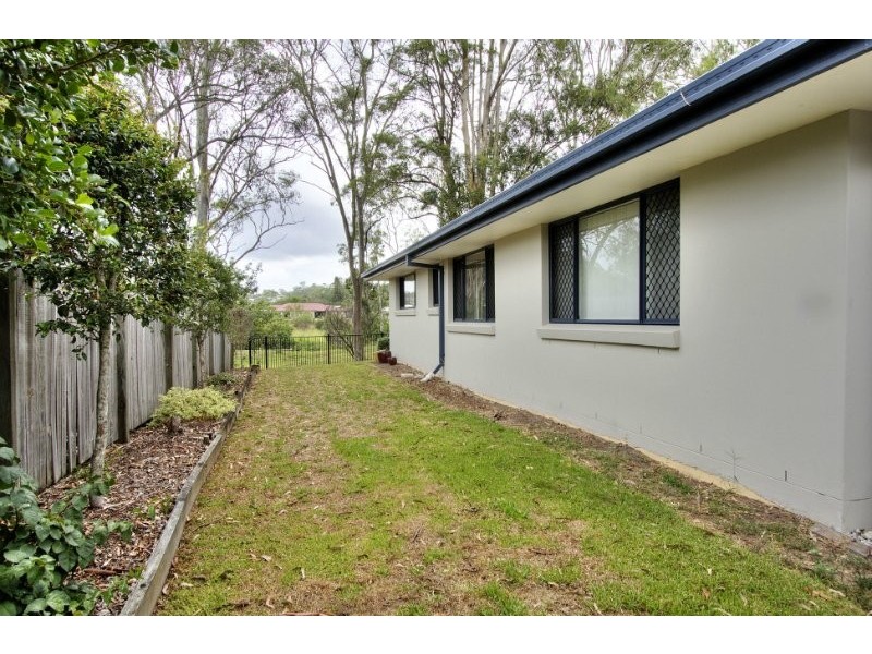 23D Clivia Crescent, Daisy Hill QLD 4127