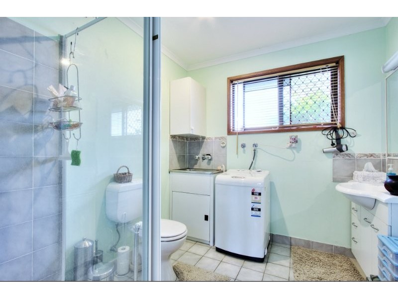 1/155 John Paul Drive, Springwood QLD 4127