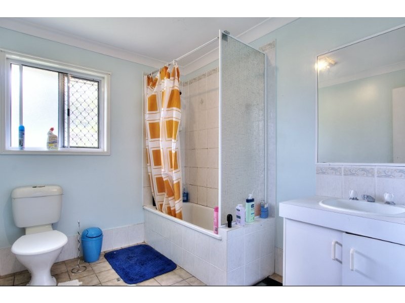 24 Hanby Court, Edens Landing QLD 4207