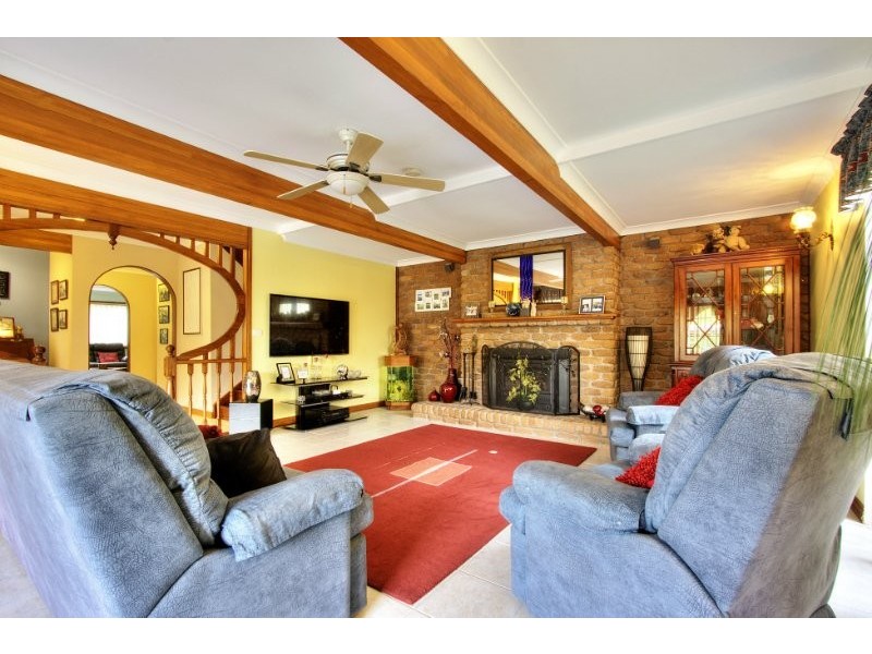 7 Gambrinus Court, Rochedale South QLD 4123