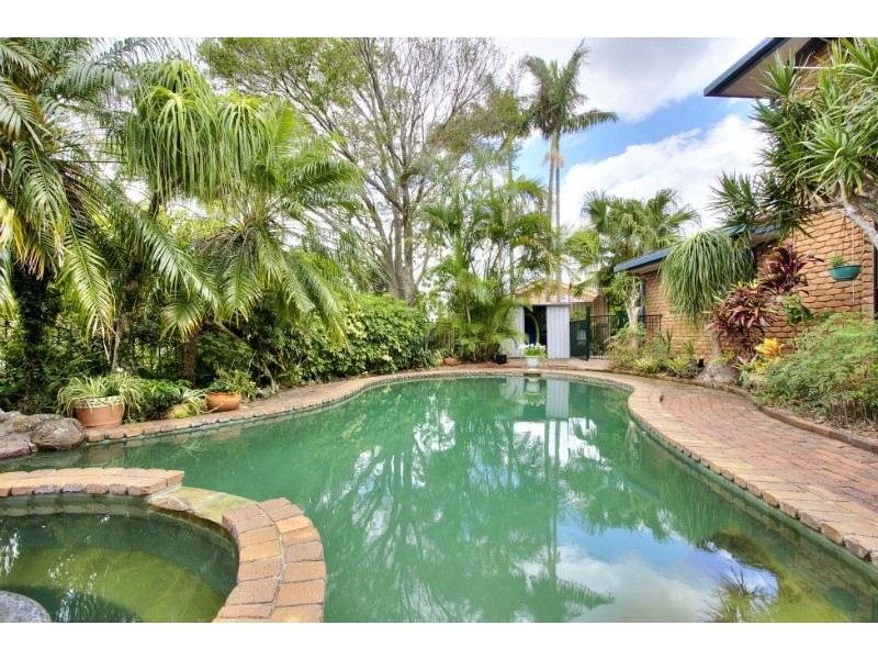 7 Gambrinus Court, Rochedale South QLD 4123