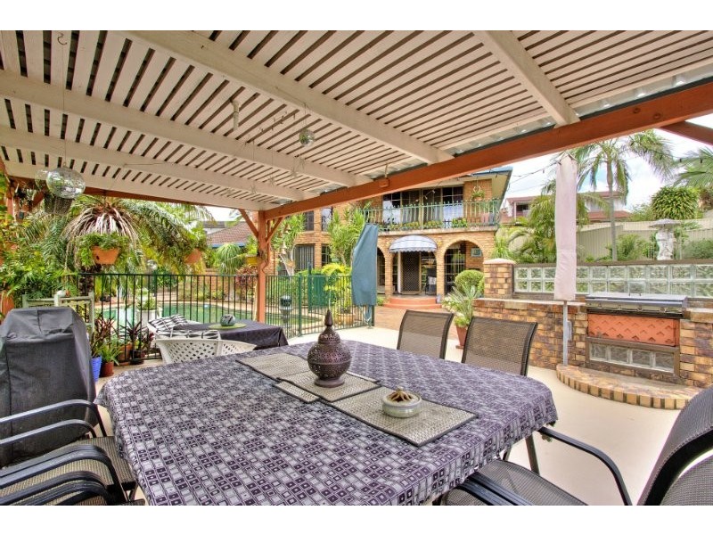 7 Gambrinus Court, Rochedale South QLD 4123