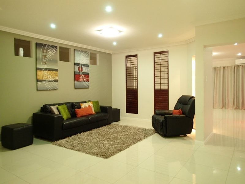 15 Lakeland Court, Loganholme QLD 4129