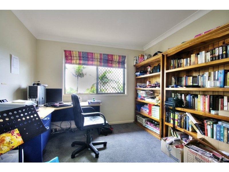 24 Adelong Road, Shailer Park QLD 4128