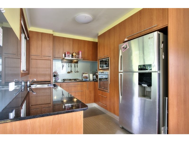 6 Cliff Court, Shailer Park QLD 4128