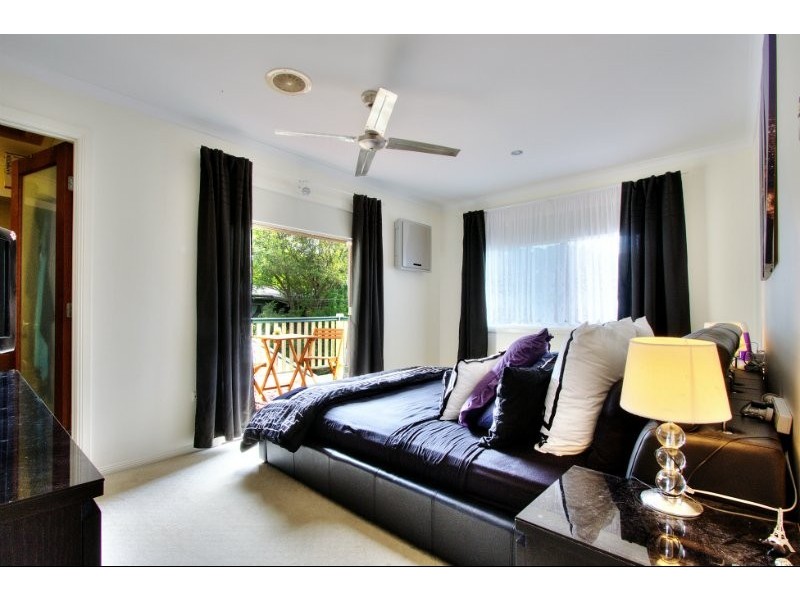6 Cliff Court, Shailer Park QLD 4128