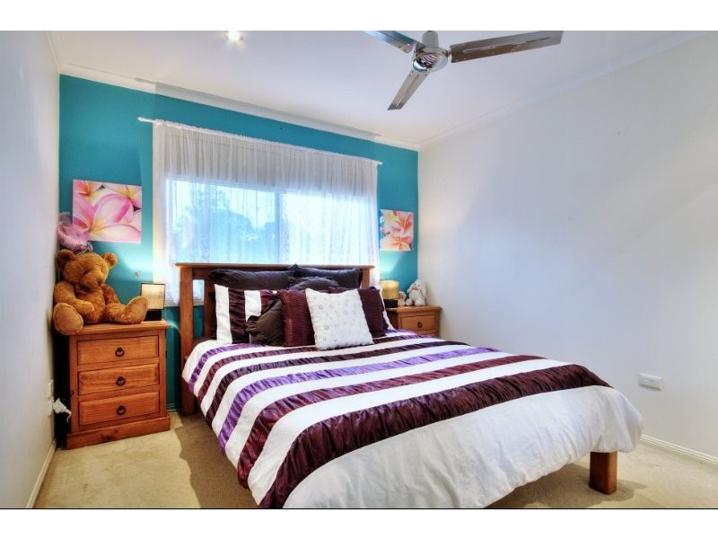6 Cliff Court, Shailer Park QLD 4128