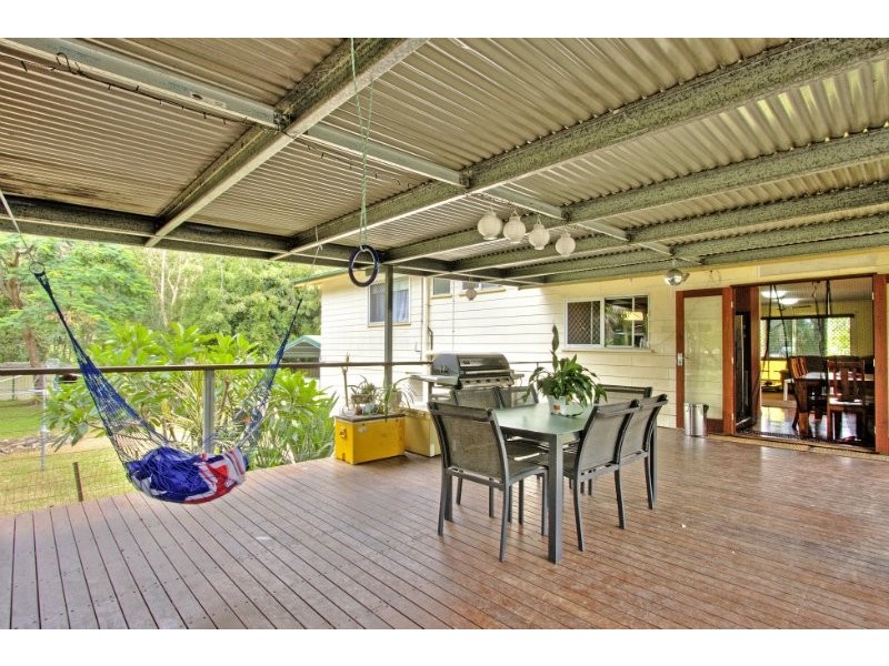 6 Cliff Court, Shailer Park QLD 4128