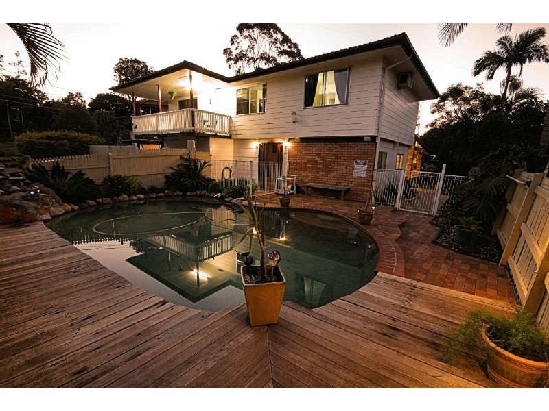 1 Franklin Street, Rochedale South QLD 4123