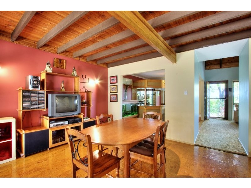 52 Raelene Terrace, Springwood QLD 4127