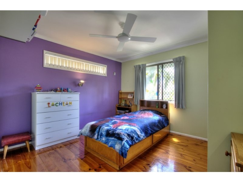 52 Raelene Terrace, Springwood QLD 4127