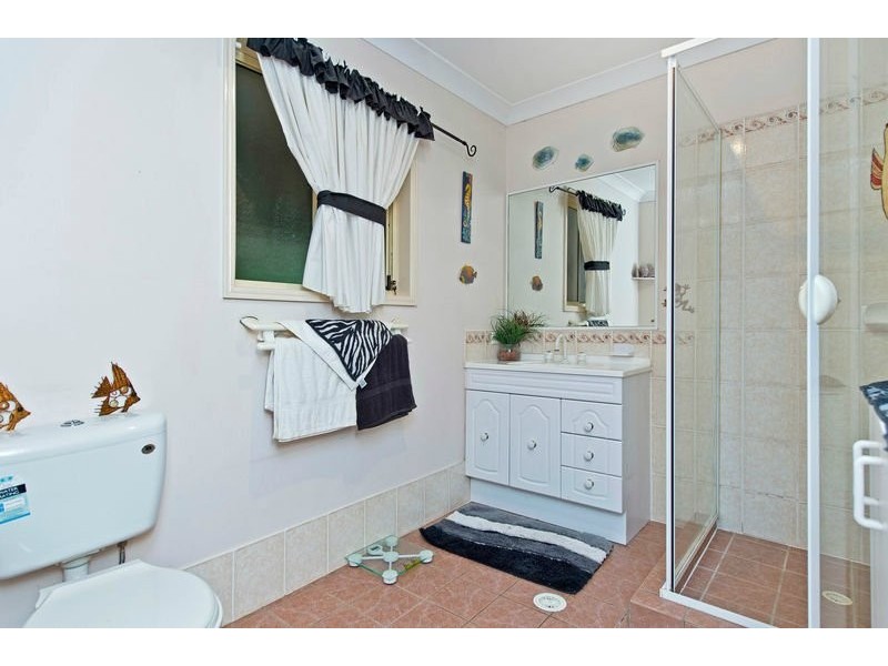 47 Tahan Crescent, Tanah Merah QLD 4128