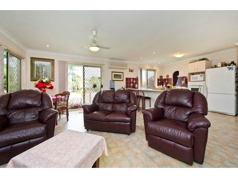 47 Tahan Crescent, Tanah Merah QLD 4128