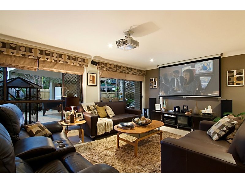 92 Trudy Crescent, Cornubia QLD 4130