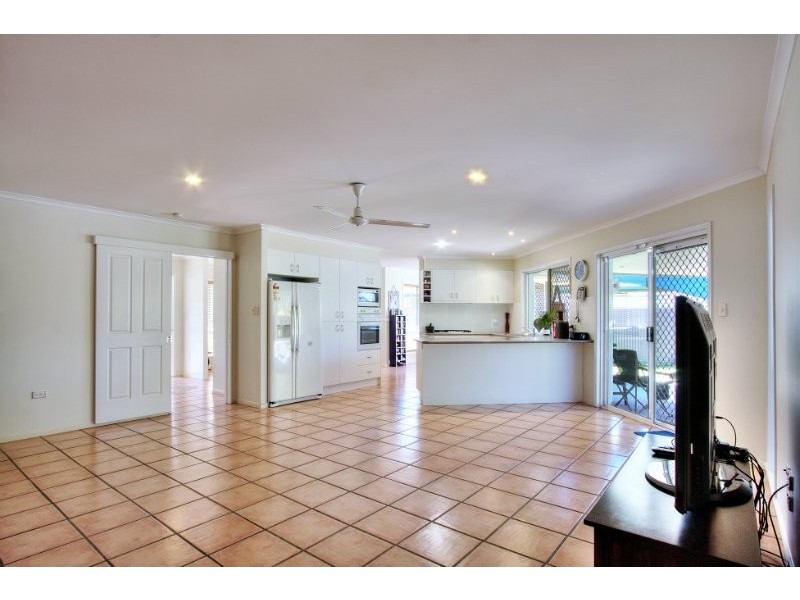 80 Tansey Drive, Tanah Merah QLD 4128